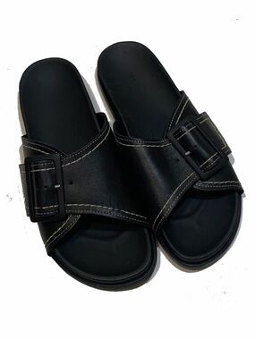 Cos Contrast-Stitch Buckled Leather Slides